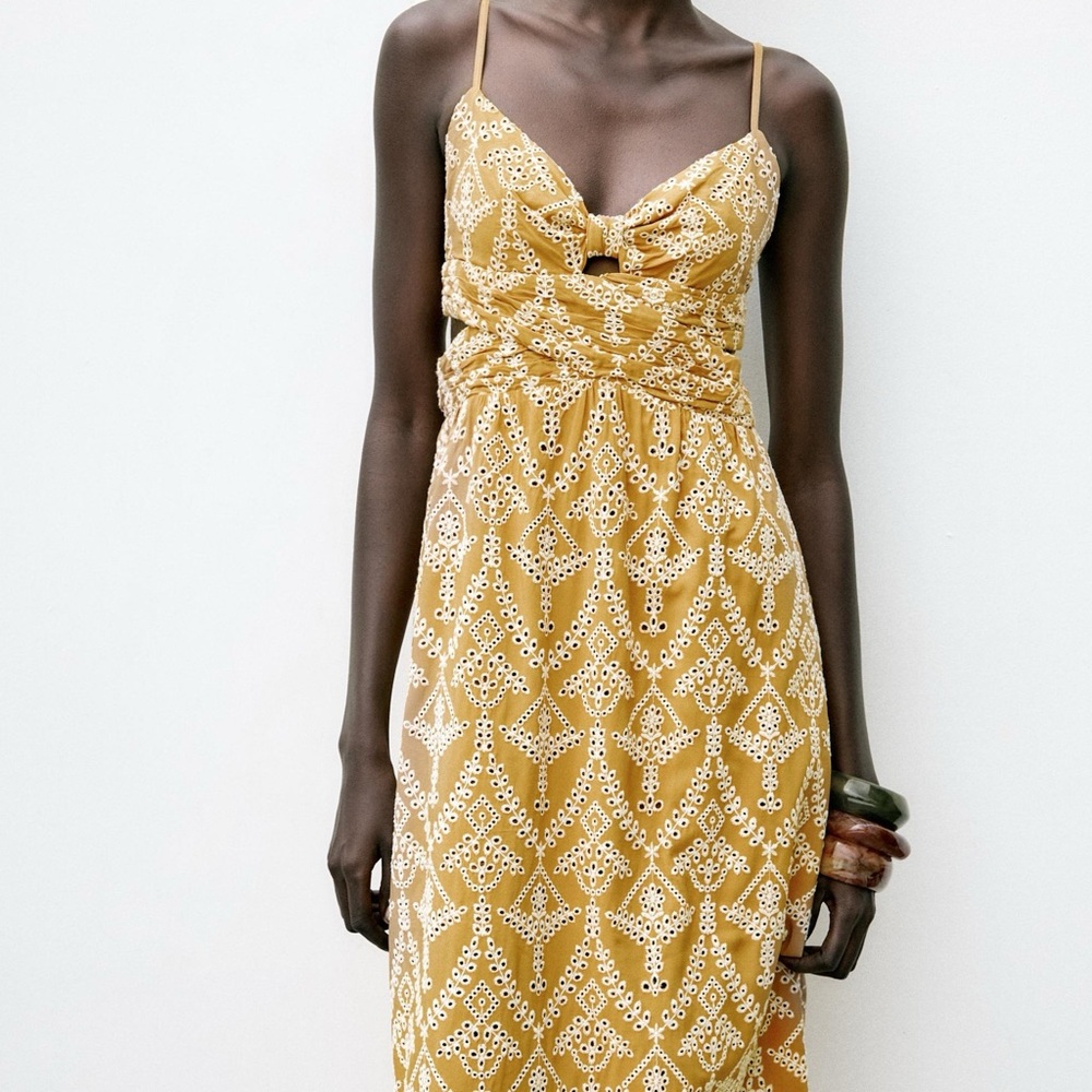 🌼 ZARA Mustard Yellow Embroidered Midi Dress with Eyelet Detail Small S